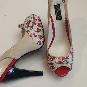 Pinup shoes, cherry shoes